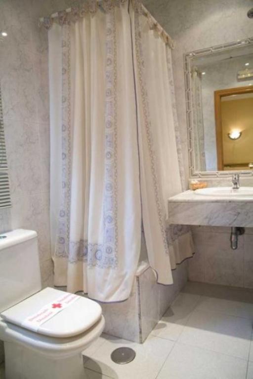 Hostal Colon Getafe Ruang foto